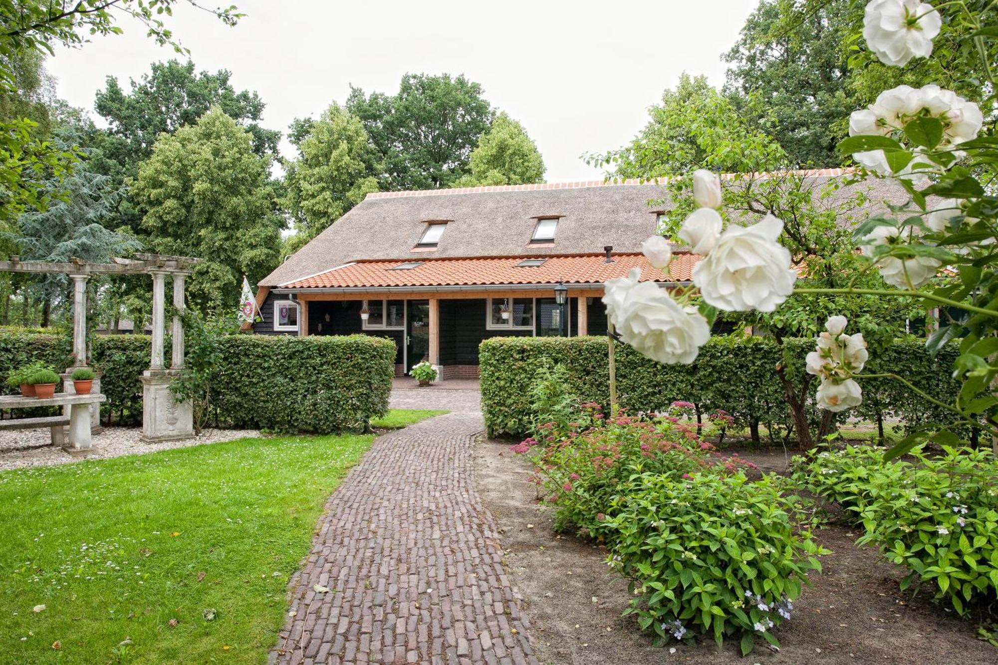 Rheezerstee Bed & Breakfast Dış mekan fotoğraf